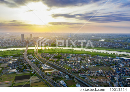 City and traffic aerial view 50015234