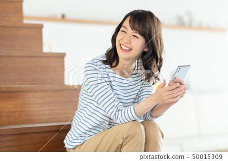 young woman young woman 50015309