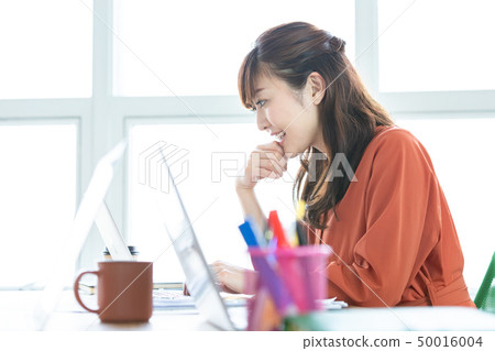 職業女性形象 50016004