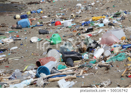 Coastal garbage Coastal garbage 50016742
