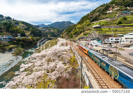 A thousand years of the great walk stop station stop 50017188