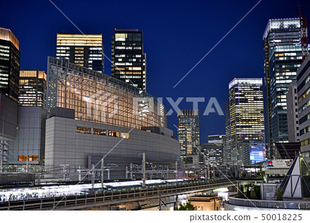 Tokyo cityscape in Japan I want to see Yurakucho Station etc. (right back is Tokyo Station direction) Tokyo cityscape in Japan I want to see Yurakucho Station etc. (right back is Tokyo Station direction) 50018225