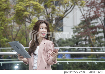 Business woman 50018320