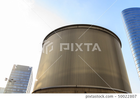 Shinagawa Station Konan Exit (early summer) Shinagawa Station Konan Exit (early summer) 50022807