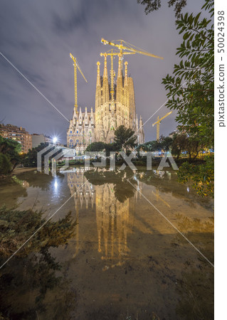 Barcelona's famous cathedral La Sagrada Familia Barcelona's famous cathedral La Sagrada Familia 50024398