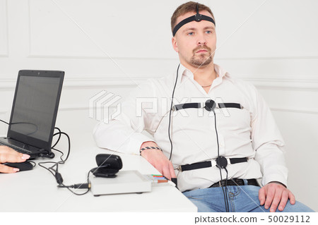 Man connected to the lie detector circuit 50029112