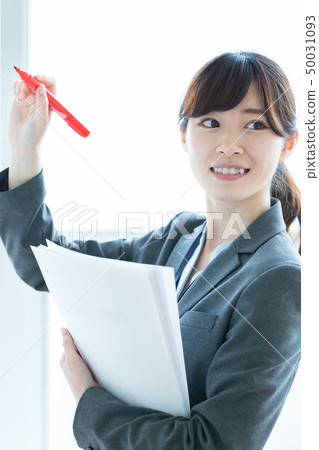 Business woman image Business woman image 50031093