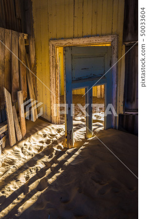 Abandoned ghost town of Kolmanskop in Namibia 50033604