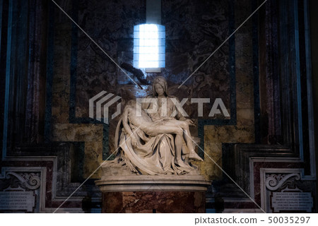 Pieta Pieta 50035297
