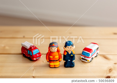 消防員救護車消防車 50036809