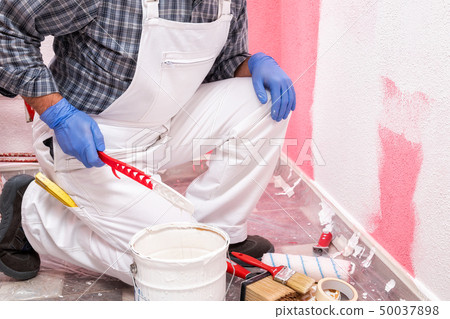 House painter worker at work in the construction 50037898