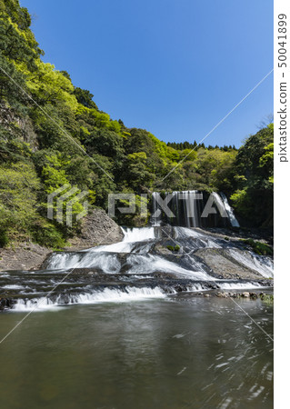 Fresh green dragon gate waterfall Fresh green dragon gate waterfall 50041899