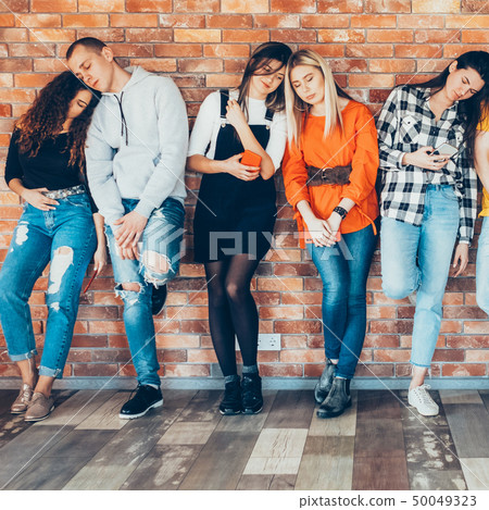 technology lifestyle social networking addiction 50049323