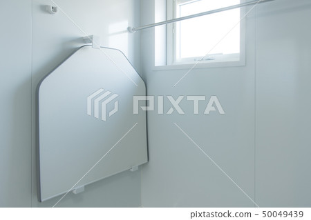 Unit bath bath lid 50049439