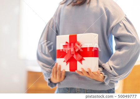 present, surprise, child 50049777