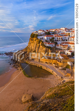 Azenhas do Mar - Portugal Azenhas do Mar - Portugal 50054129