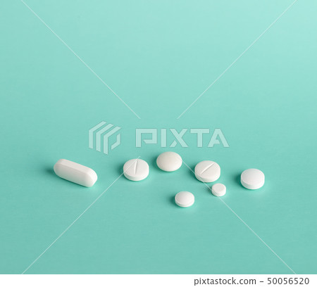 White medicinal tablets and capsules White medicinal tablets and capsules 50056520