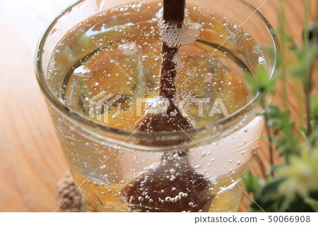 Let's make homemade lemon squash Let's make homemade lemon squash 50066908