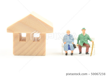 House and old couple 50067238