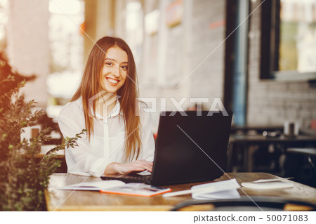 girl with laptop 50071083