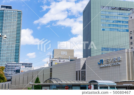 站在三宮站前的風景 50080467