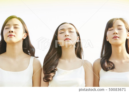 Women beauty Women beauty 50083671