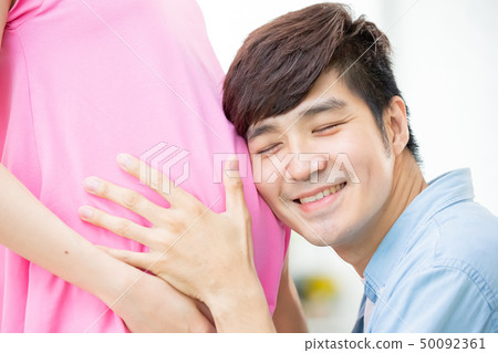 pregnant couple expecting baby pregnant couple expecting baby 50092361