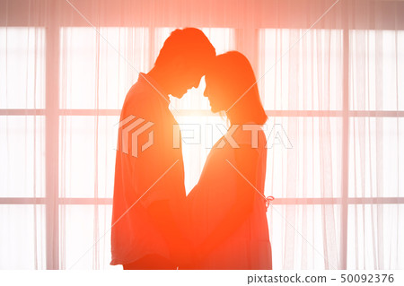 silhouette of pregnancy couple silhouette of pregnancy couple 50092376