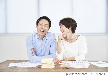 一對夫婦 50097651