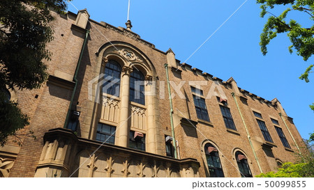 Keio University Research Center 50099855