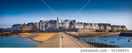 View of the city of Saint Malo View of the city of Saint Malo 50100653