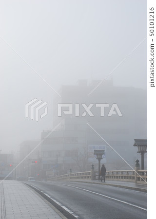 濃霧的松江大橋 濃霧的松江大橋 50101216