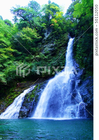 Hiryu Falls that has increased Hiryu Falls that has increased 50112050
