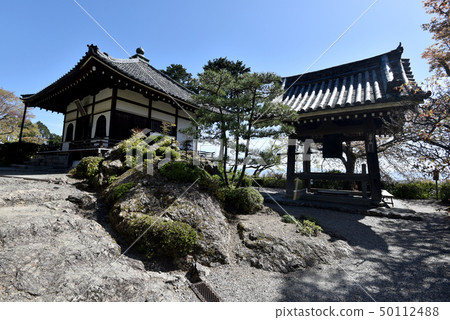 春天禪寺寺廟鐘樓和Gomadou 春天禪寺寺廟鐘樓和Gomadou 50112488