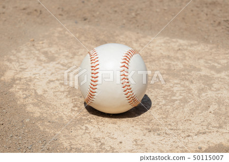 Rigid baseball ball 50115007