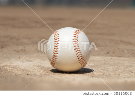Rigid baseball ball 50115008