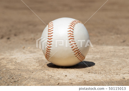 Rigid baseball ball 50115013