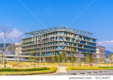 Nagasaki Port Nagasaki Prefectural Police Headquarters [Nagasaki City] 50116807