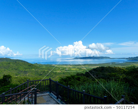 From the observatory looking at the emerald sea I look at the Nazura Bay and Ryobu Peninsula of Bettai From the observatory looking at the emerald sea I look at the Nazura Bay and Ryobu Peninsula of Bettai 50117254
