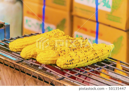 Stall baked toast 50135447