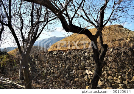 阮安城民俗村的Changgum誓言位置/傳統民居[Korea，Junten] 50135654