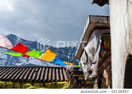 中國麗江玉龍雪山 中国観光スポット China Jade Dragon Snow Mountain 50136997