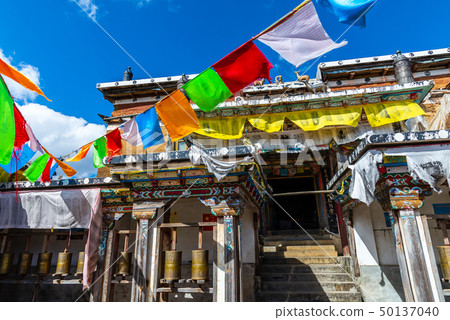 中國麗江玉龍雪山 中国観光スポット China Jade Dragon Snow Mountain 50137040