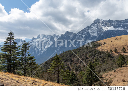 China Lijiang Jade Dragon Snow Mountain China Jade Dragon Snow Mountain China Lijiang Jade Dragon Snow Mountain China Jade Dragon Snow Mountain 50137726