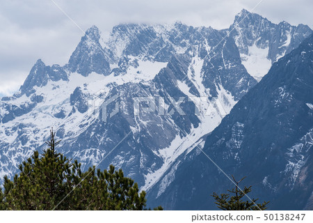 China Lijiang Jade Dragon Snow Mountain China Jade Dragon Snow Mountain China Lijiang Jade Dragon Snow Mountain China Jade Dragon Snow Mountain 50138247