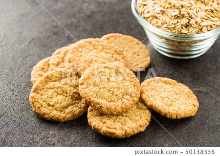 Crispy oatmeal cookies. 50138338