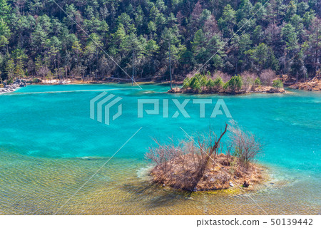 China Lijiang Jade Dragon Snow Mountain China Jade Dragon Snow Mountain 50139442