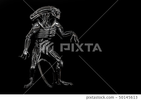 Melal monster figure 50145613