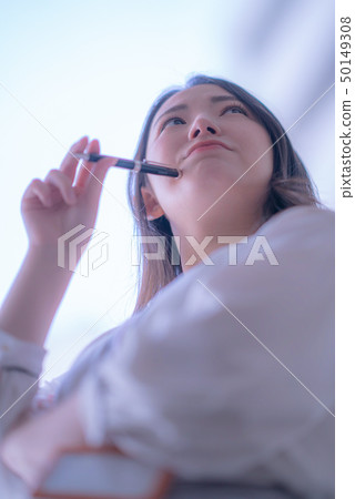 Office Woman Female 1 Casual Meeting 20s 30s Business Indoor Pen 50149308
