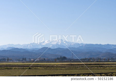 白山和塔巴塔的遠景(來自石川縣長野縣能美市)2019年4月 白山和塔巴塔的遠景(來自石川縣長野縣能美市)2019年4月 50152186